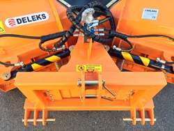 snowplow with 3 point linkage for tractor lnv 200 c