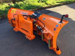 snowplow with 3 point linkage for tractor lnv 300 c