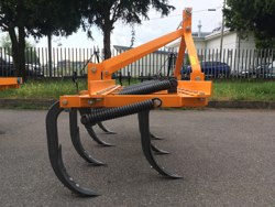 cultivator for tractor width 169cm 7 tynes for soil preparation and weeds disrupting mod de 165 7