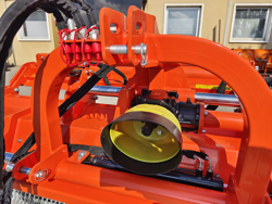 adjustable sideshift mower for tractors shredder mulcher gorilla 150