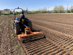 adjustable power harrow for tractors kr 210