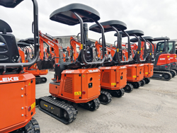 mini excavator m90se