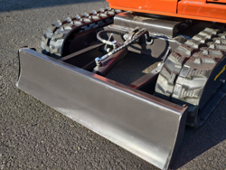 mini excavator m90se