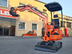 mini excavator m90se