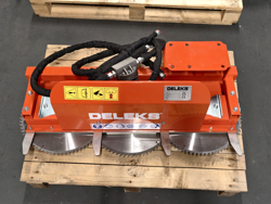 circular saw blade attachment for excavators and hedge cutters cutter3