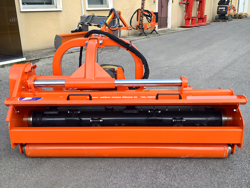 adjustable sideshift flail mower for 60 100hp tractors shredder mulcher cervo 180