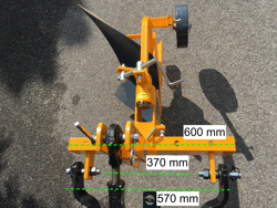 enkel plog för traktorer såsom iseki kubota dp 18