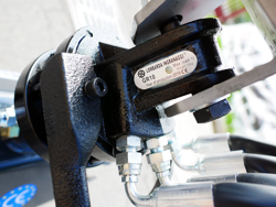 hydraulisk skogskran med timmergrip för montering på traktor crab 3000