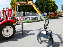 hydraulisk skogskran med timmergrip för montering på traktor crab 3000