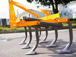 7 pinners kultivator med gåsfotskär arbetsbredd 165cm kultivator för traktor mod de 165 7 v