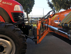 frontalt snöblad med universell platta till traktor ln 175 a