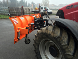 tung snöplog 3 punkts fäste för traktor ssh 04 2 6 c