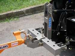 enkel plog för traktor som kubota eller iseki dp 16