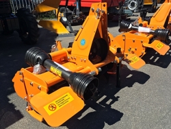 lätt jordfräs för traktorer arbets bredd 135cm for jordbearbetning dfl 135