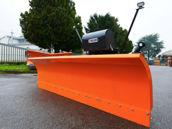 tung snöplog för traktor med universalfäste ssh 04 3 0 a