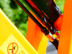 jordborr för traktor med hydrauliskt system l 50h