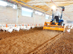 fräs för blandning av fjäderfäunderlag pavo 120