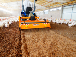 fräs för blandning av fjäderfäunderlag pavo 140