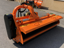 slagklippare för traktor med justerbar sidoförskjutning toro 240