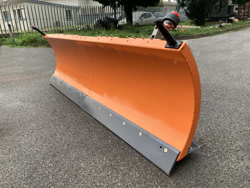 frontalt snöblad med 3 punkts fäste till traktor ln 250 c