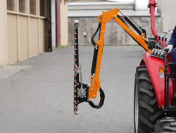armklippare med skyttelkran til traktor airone 130 tr