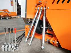 armklippare med skyttelkran til traktor airone 130 tr