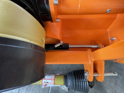 slagklippare med hydraulisk sidoförsjutning för fruktplantage traktorer mod jaguar 170