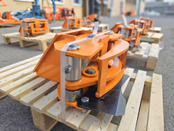 energiklipp tradklipp energiakoura med hydraulisk skogsklo gripare modell cf 10