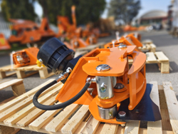 energiklipp tradklipp energiakoura med hydraulisk skogsklo gripare modell cf 10r