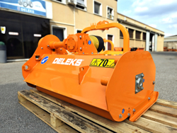 slagklippare 120cm för traktor med justerbar sidoförskjutning och hammarslagor 30 60 hk lincione 120 sp