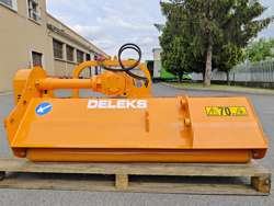slagklippare 140cm för traktor med justerbar sidoförskjutning och hammarslagor 30 60 hk lincione 140 sph