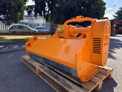 slagklippare 120cm for traktor med justerbar sidoförskjutning och hammarslagor 30 60 hk lincione 120 sp rev