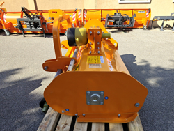 slagklippare 120cm for traktor med justerbar sidoförskjutning och hammarslagor 30 60 hk lincione 120 sp rev