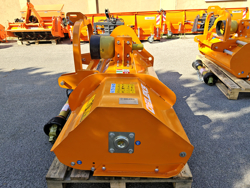 slagklippare 180cm for traktor med justerbar sidoförskjutning och hammarslagor 40 70 hk lincione 180 sp rev