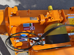 slagklippare 120cm for traktor med justerbar sidoförskjutning och hammarslagor 30 60 hk lincione 120 sph rev