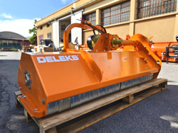 slagklippare 160cm for traktor med justerbar sidoförskjutning och hammarslagor 40 60 hk lincione 160 sph rev