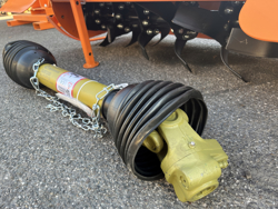 mellantung jordfräs för traktor arbets bredd 125cm manuell sidoförskjutning mod dfm 125
