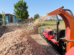 pto driven flishugg för traktor dk 1200se