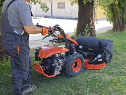 vandbar tvahjulig traktor kama motor