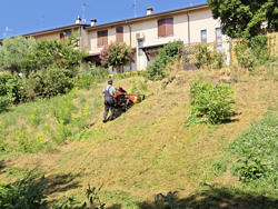 vandbar tvahjulig traktor 420cc kama motor zeus ltr