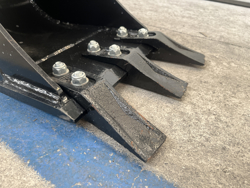 skopa till minigrävare bhb 300