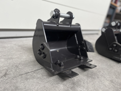 skopa till minigrävare 200