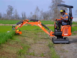 minigrävare 1 ton m130