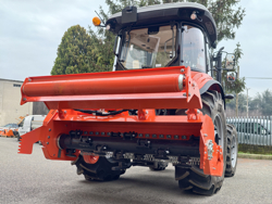 slagklippare för traktor med justerbar sidoförskjutning gorilla 200