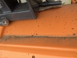 frontalt snöblad med 3 punkts fäste till traktor ln 220 c RENOVERAD 24